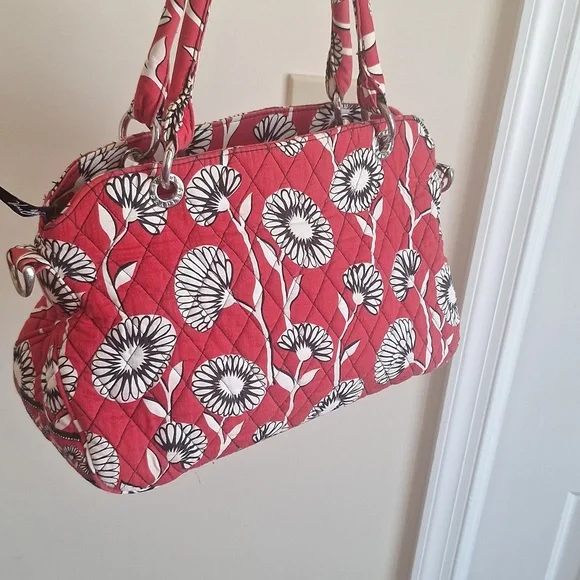 Vera Bradley Sophie Bag Deco Daisy Red White Black Floral Quilted Shoulder Bag - Picture 12 of 15